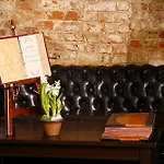 Old Boutique 